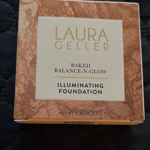 Laura Geller Baked Balance-N-Glow Illuminating Foundation - Tan